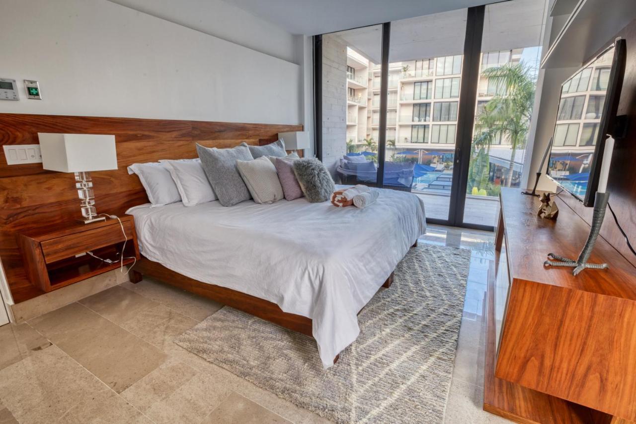 Astonishing Condo With Balcony In A Private Complex With Pool And Gym Playa del Carmen Exterior photo