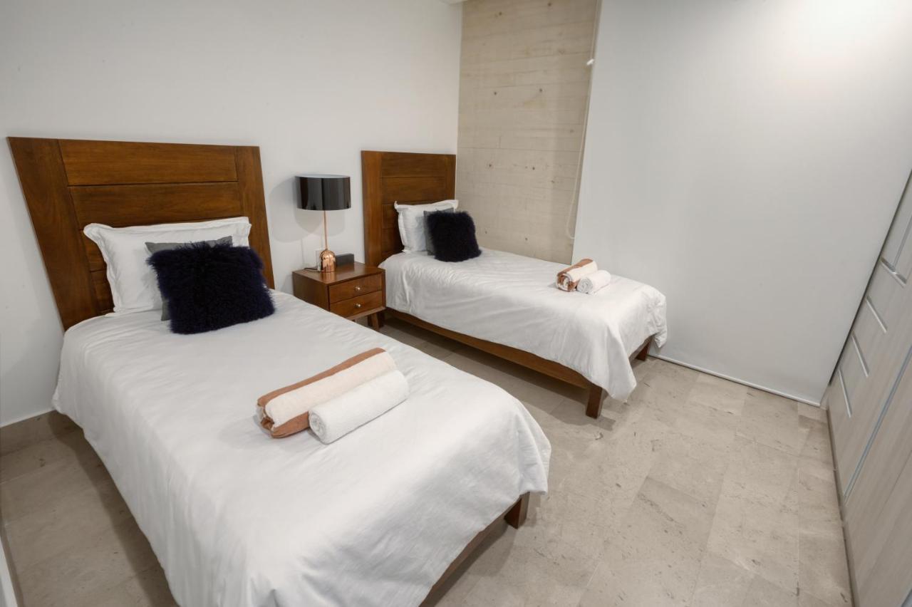 Astonishing Condo With Balcony In A Private Complex With Pool And Gym Playa del Carmen Exterior photo
